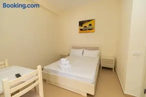 PREMIER GUEST HOUSE - Image 3