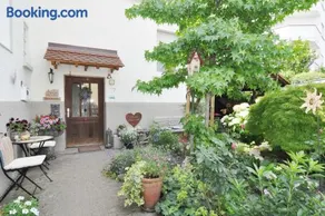 Villa LamBa Gastezimmer - Image 3