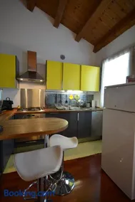 Casa vacanze Chez la Reine - holiday home Vicenza - Image 4