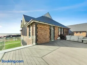 The Royal Rest - Image 5
