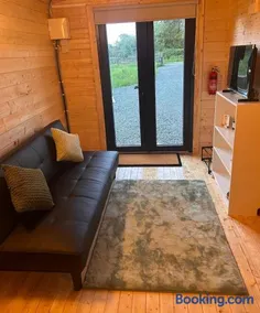 Tobys Lodge - Image 1