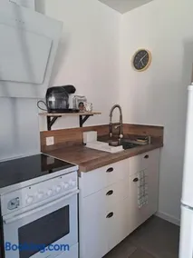 Studio dans maison avec jardin et balcon, au calme - Image 5