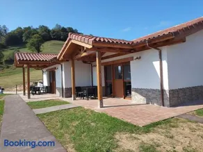 Apartamentos Turísticos El Collau - Image 2