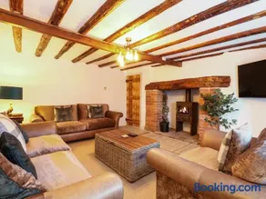 Well Cottage - Image 2