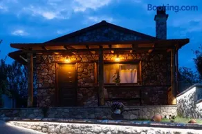 Bacco Village House - Image 4