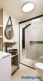 ROOF GARDEN SUITE - Image 1