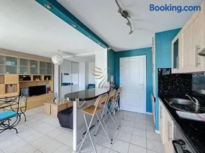 T2,garage,AC,swimming pool,750 m from the beach. - Image 1