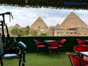 Master kings of the pyramids and Sphinx - Image 3