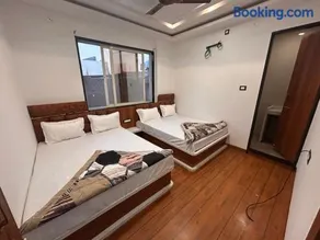 Hotel Kalyan - Image 5