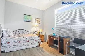 Coastal Catch Ground-Floor near Beach, Pool & Golf - Image 3