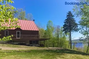 Spectacular lakefront home with dock, firepit, & vaulted ceilings - dog-friendly - Image 2