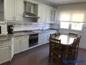 Vivienda adosada con piscina cerca de la playa - Image 2