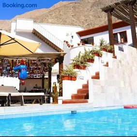 Hotel Rustica Lunahuana - Image 1