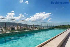 Apartamento Vista Mar, com Piscina Aquecida e Jacuzzi - Image 4