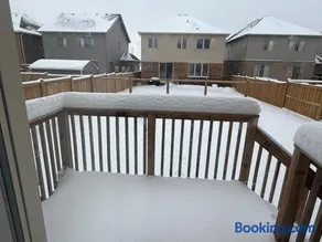 Short Term Cozy Stay in Beautiful Fergus - Image 2