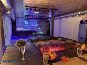 SPA Cinema and Party apartment - Image 2
