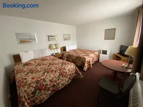 Fredonia Inn - Image 1