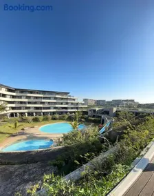 Pebble Beach Sibaya No.122 - Image 2