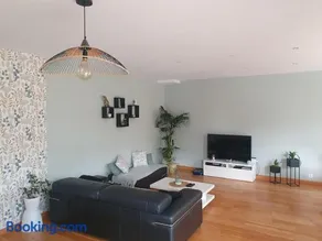 Maison spacieuse idéalement située en Bretagne - Image 2