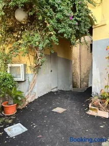 Antico Borgo sul Vesuvio Casa al Vino Oasi tra Storia e Natura - Image 4