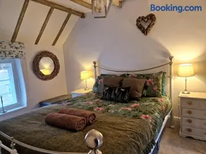 Grade 2 listed cottage near Dalby Forest - Thornton Le Dale - Image 2