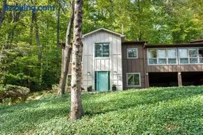 The Tree House in Alexandria VA, Washington DC - Image 3