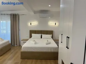 Glauk GUEST HOUSE - Image 1