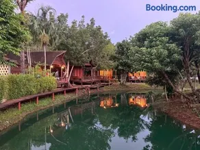ธารคีรี รีสอร์ต สวนน้ำกำนัน - Image 1