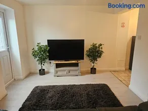 City Stay in Nottingham - Double Room - Image 3