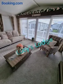 Lucy's Lodge - Image 2