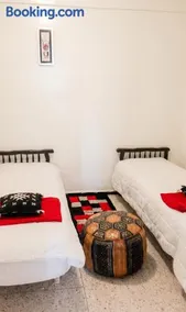Spacious apartment in Fez 70 m² with lovely garden - Image 2