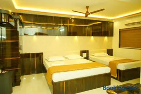 S S RESIDENCY - Image 1