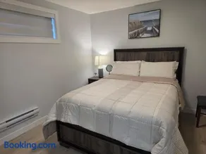 Emerald Nest - a blend of comfort and style - Image 3