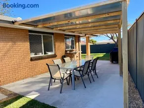 Walk to beach - 3bed House - Pet & kid friendly - Image 5