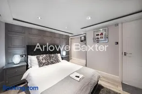 Hackney Suites - En-suite rooms & amenities - Image 4