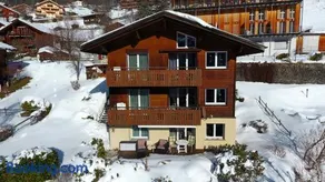 Chalet Gerbera - Image 1