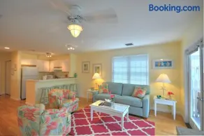 Renovated Corner Unit - Image 3