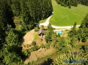 WoodHouse by the River - Image 2