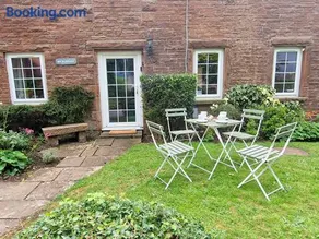 Mickledale at Wetheral Cottages - Image 1