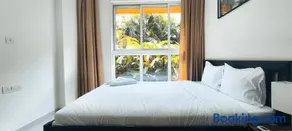 Goodstay Elegant Ocean-Themed -207 - Image 5