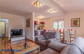 Amazing Home In Pula With Sauna - Image 2