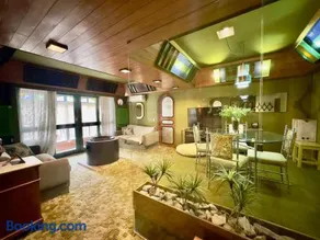 Apartamento retrô dentro da Rua Coberta - Image 1