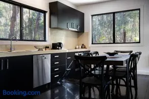 Ablac House - Image 5