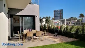 Villa Blanca, 6p, detached, private pool and parking - Image 1
