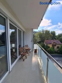 Michael's City Retreat - Image 4