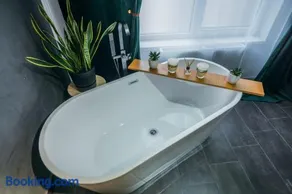 Relaxing Flat Floresti - Image 3