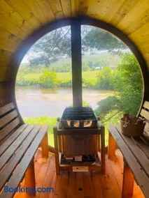 Designer A-Frame Treehouse with hot tub on river - Image 2