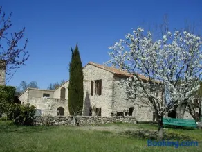 La Fenice - Beautifully restored property with heated pool in small village - Image 1