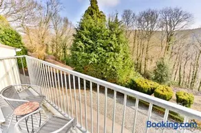 Windermere Lodge in North Devon - Image 3