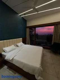 HOTEL ANANTA - Image 3